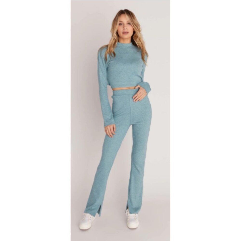 Backyard Roses Holly Knit MockNeck Top & High Waisted Pants Set Green Size Large